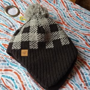 Winter hat just in time for cooler weather